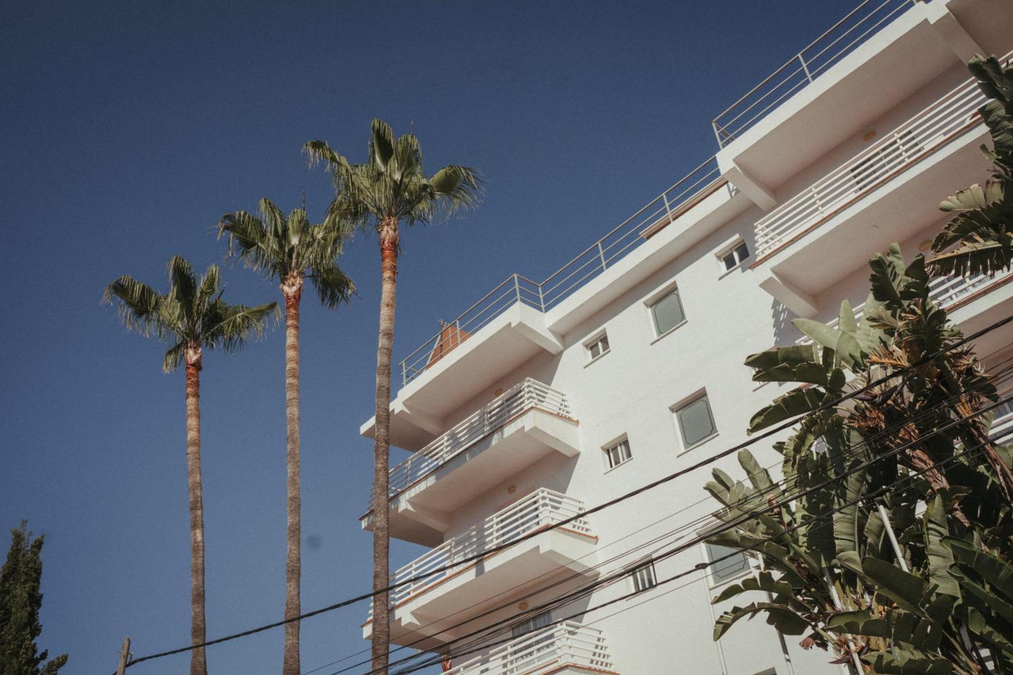 Roc Oberoy - Adults Only Hotel