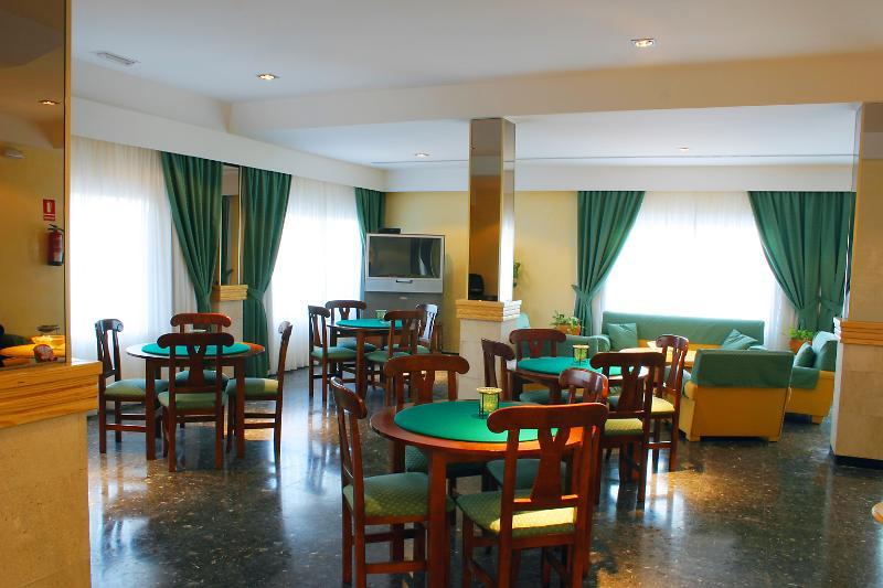 Hotel Oberoy 4*