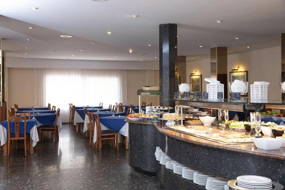 Hotel Oberoy 4*